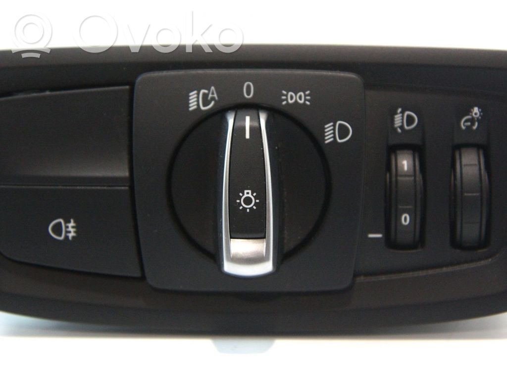 BMW X1 F48 F49 Przełącznik świateł 