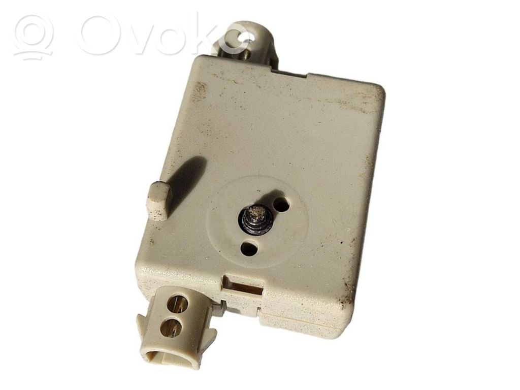 BMW 5 F10 F11 Aerial antenna amplifier 