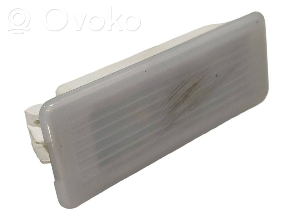 Wewnętrzna lampka bagażnika   9219490,025322,63317941911,63319219490,63319270505,63319289766,7941911,9219490,9270505,9289766