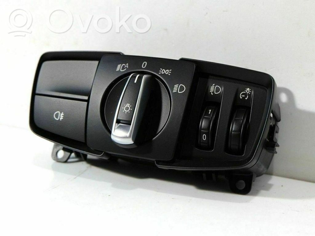 BMW 2 F46 Light switch 