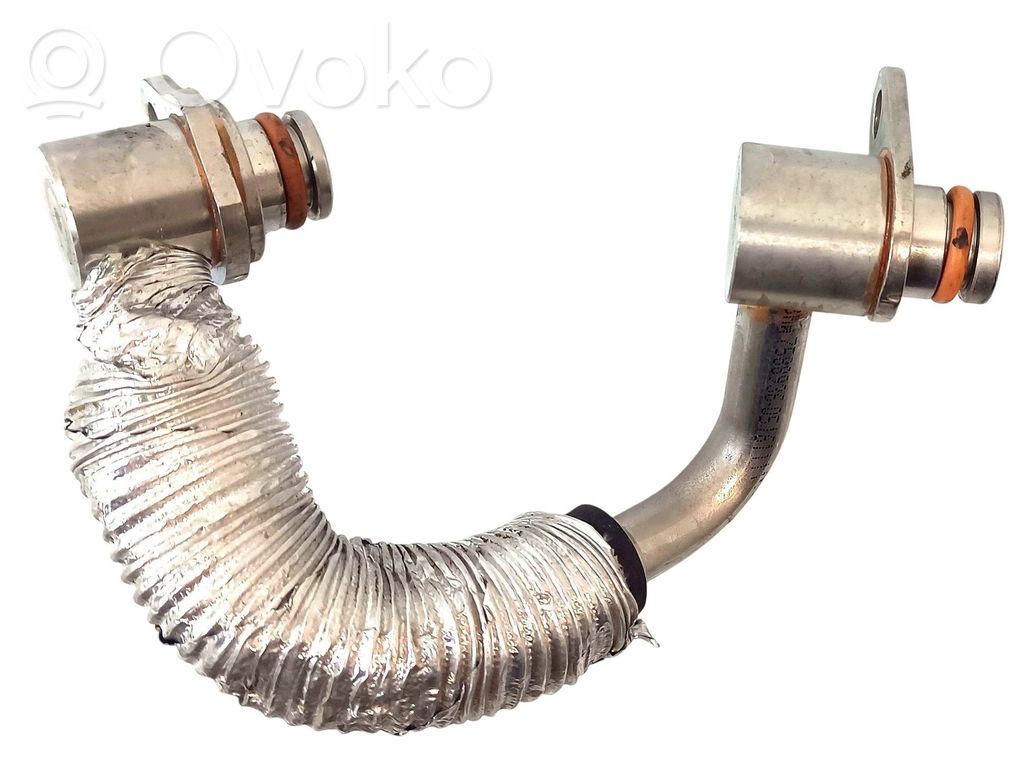BMW 1 F20 F21 Engine coolant pipe/hose 