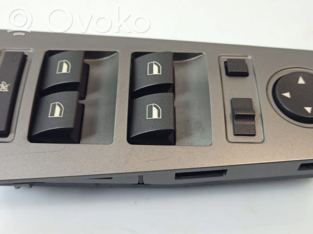 BMW 7 E65 E66 Electric window control switch 