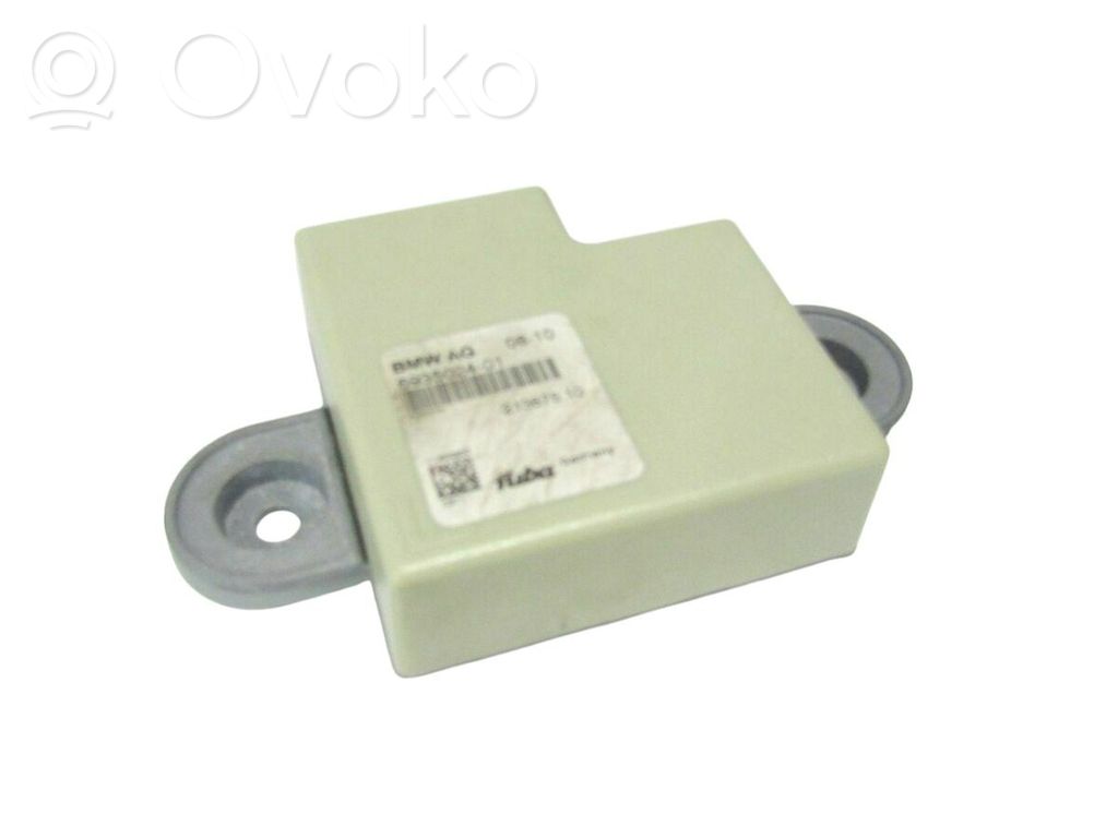BMW 5 F10 F11 Aerial antenna amplifier 