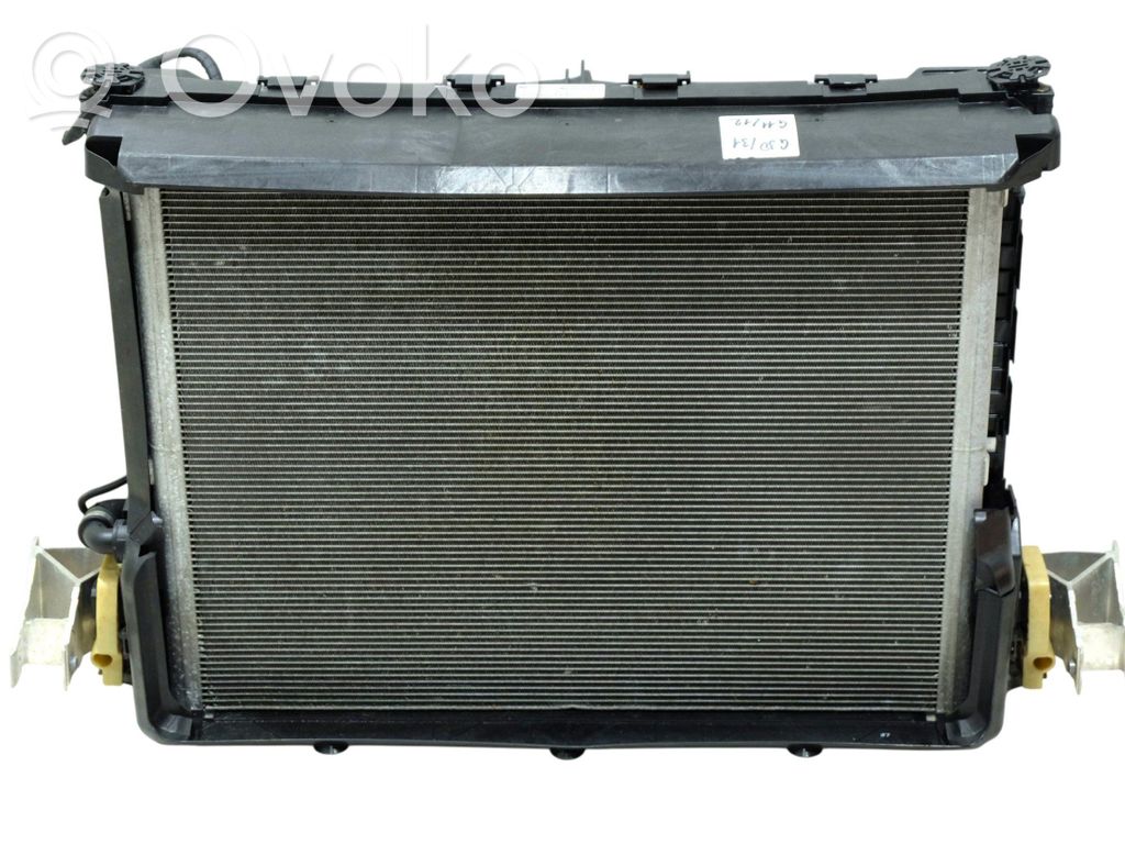 BMW 7 G11 G12 Chłodnica powietrza doładowującego / Intercooler 