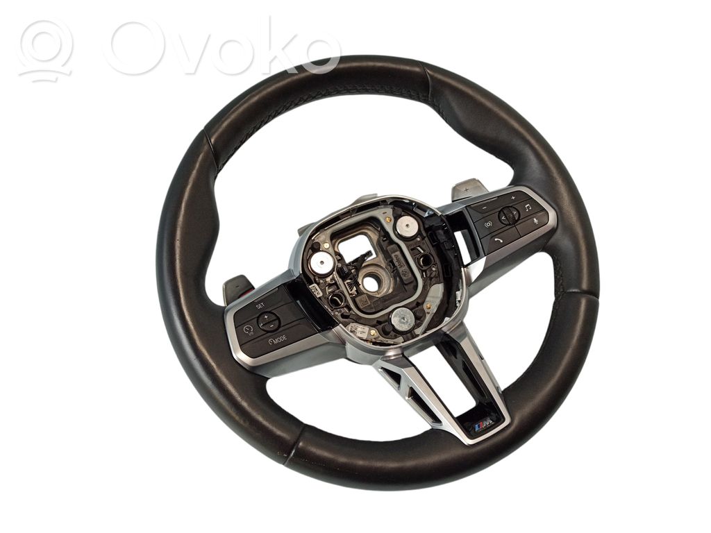 Ohjauspyörä   32305A4EE20,5A4EE20,32305A4EE25,5A43C50,5A4EE20,5A4EE25,5A7A4D5,61315A43C50,61315A7A4D5