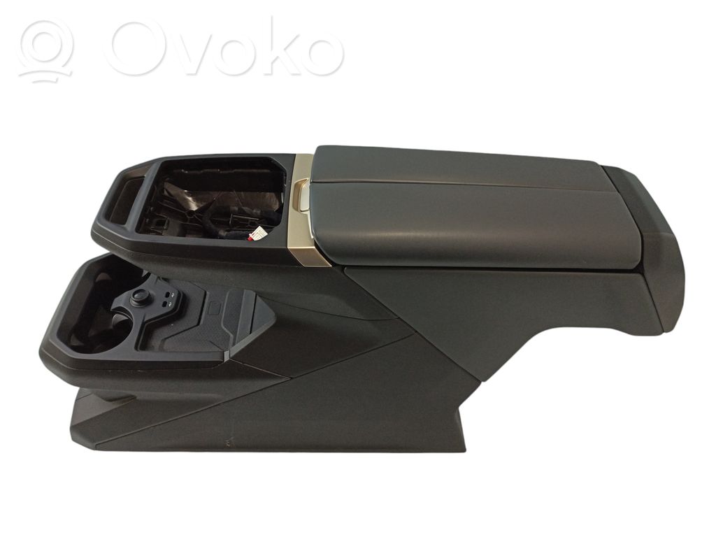 BMW iX Center console 