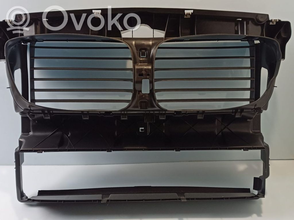 BMW 5 GT F07 Gaisa ieplūdes kanāla detaļas 