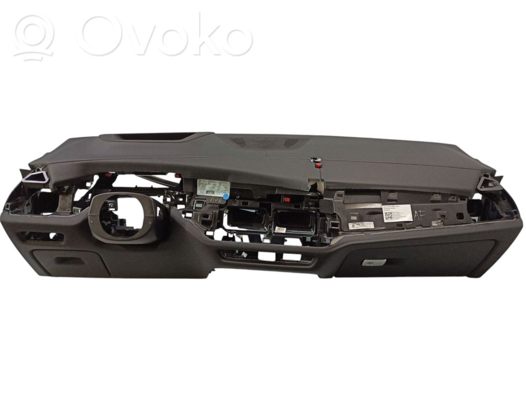 BMW X7 G07 Panelė 