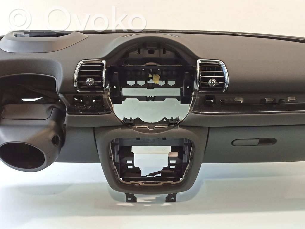 Mini Clubman F54 Bord 