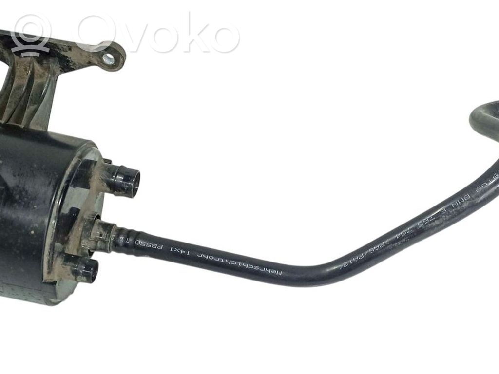 BMW 1 E81 E87 Serbatoio a carbone attivo per il recupero vapori carburante 