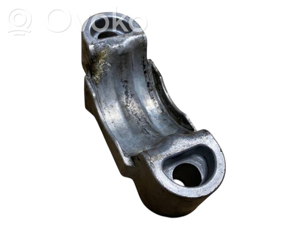 BMW 7 F01 F02 F03 F04 Mocowanie stabilizatora osi przedniej 