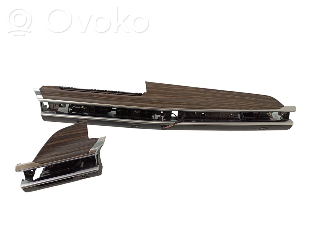 BMW 7 G70 Element deski rozdzielczej 