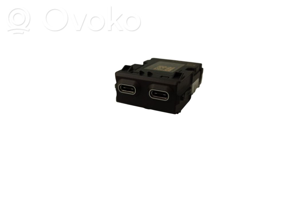 BMW 5 G60 G61 Enchufe conector USB 