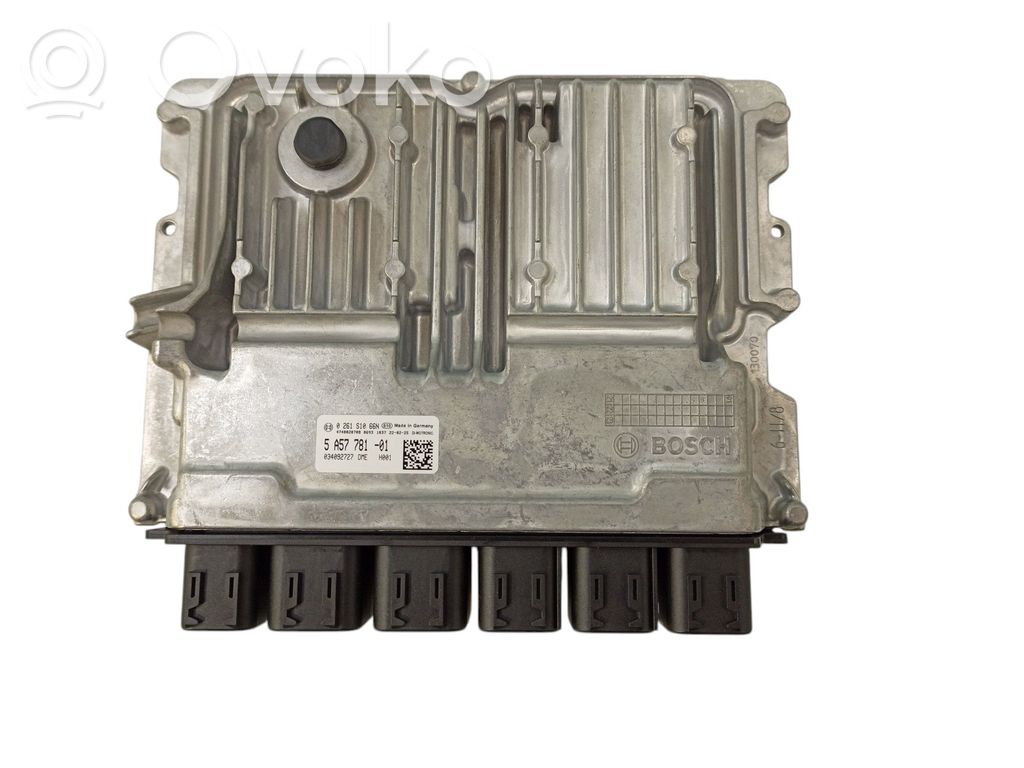 BMW 5 G30 G31 G38 Engine control unit/module ECU 