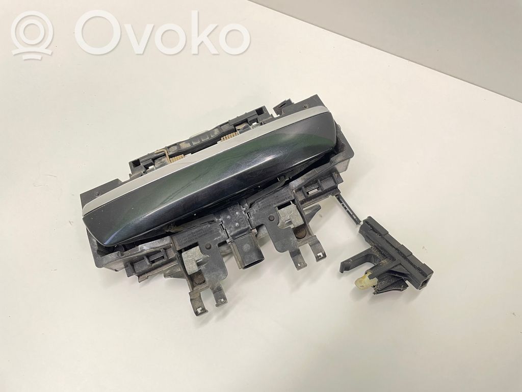 Audi A8 S8 D3 4E Etuoven ulkokahvan kehys 