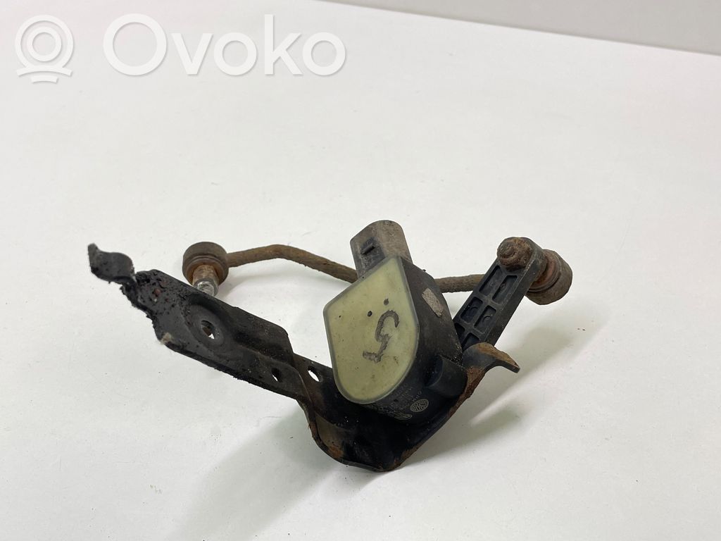 Audi A4 S4 B8 8K Palanca del sensor de altura delantero 