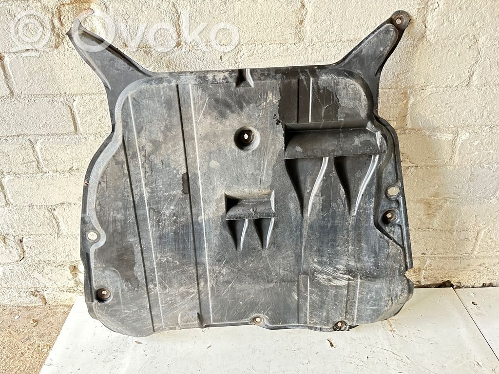 Engine splash shield/under tray   8634459