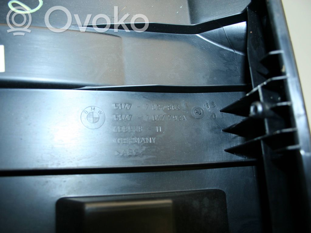 BMW 5 E60 E61 Other trunk/boot trim element 