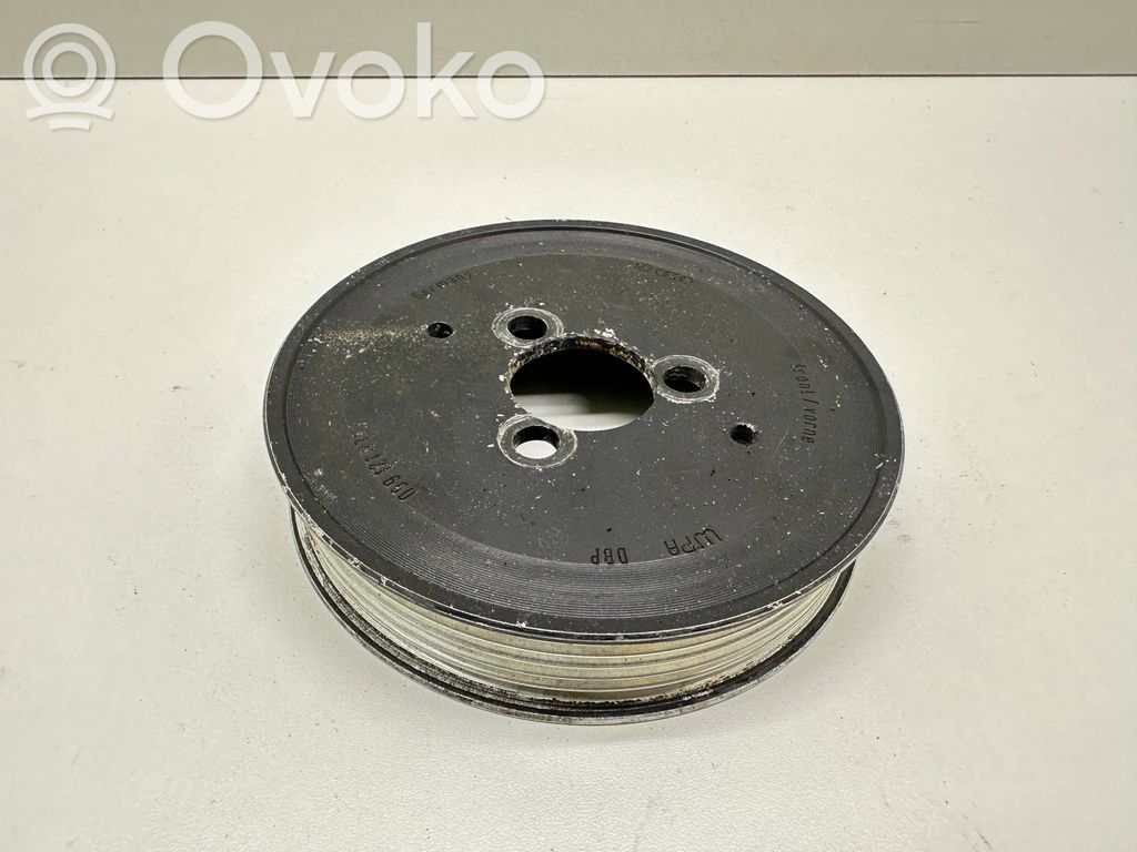 Audi A4 S4 B7 8E 8H Power steering pump pulley 