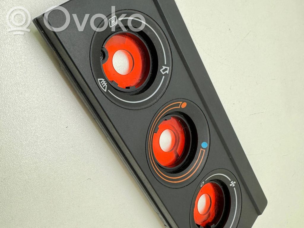 Audi 80 90 S2 B4 Climate control unit 