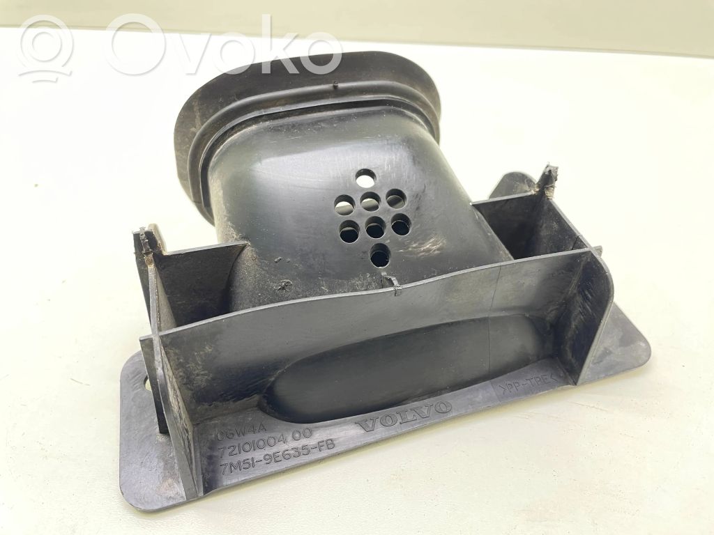 Volvo V50 Air intake duct part 