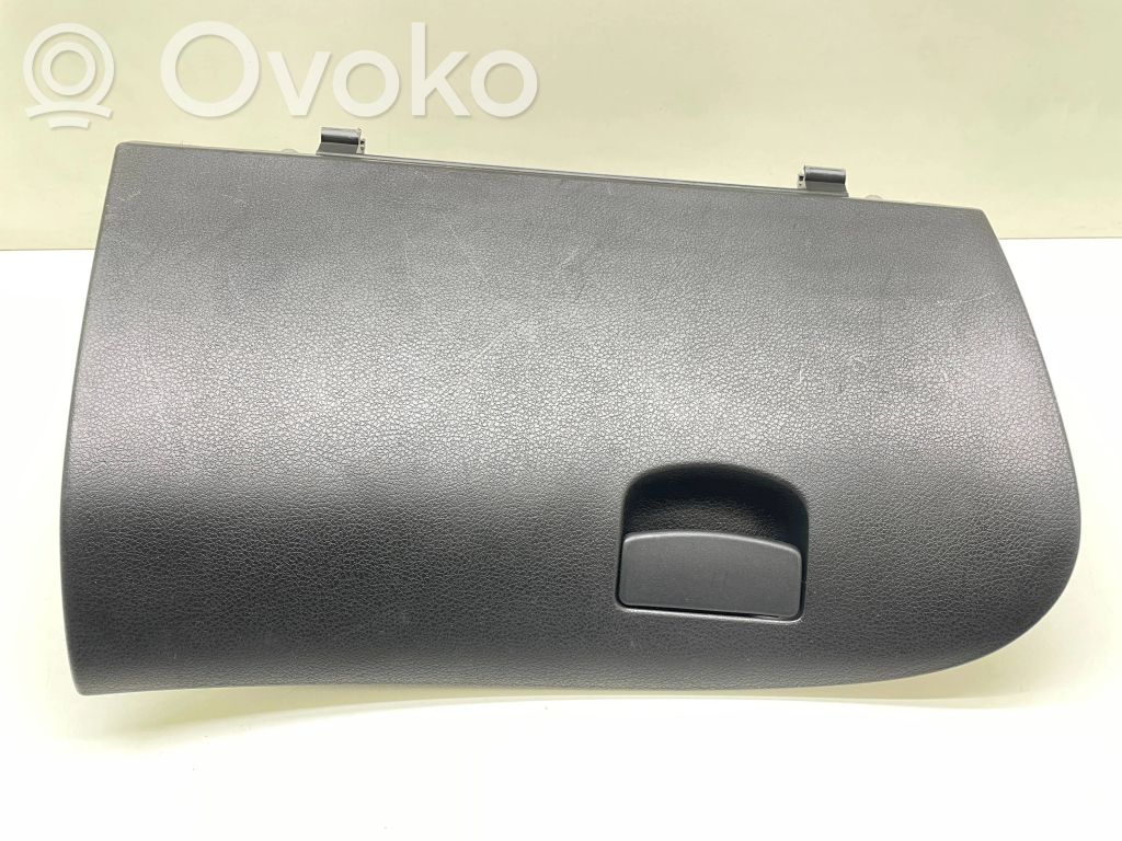 Guantera   66123FG010