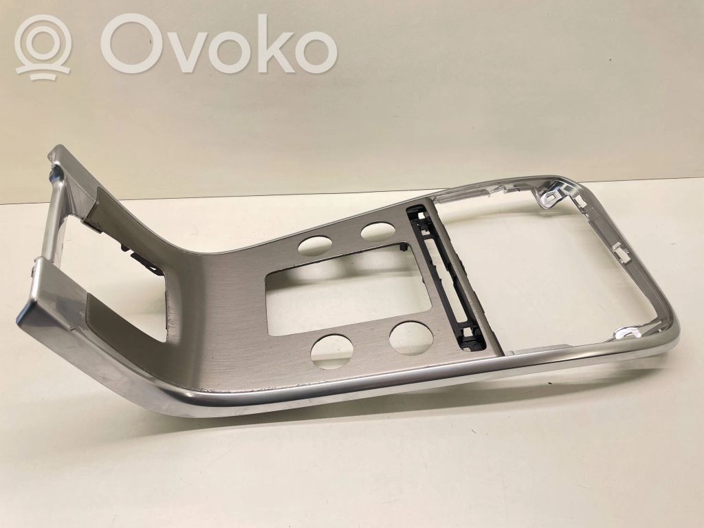 Volvo XC60 Climate control/heater control trim 