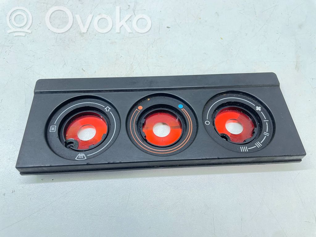 Audi 80 90 S2 B4 Climate control/heater control trim 
