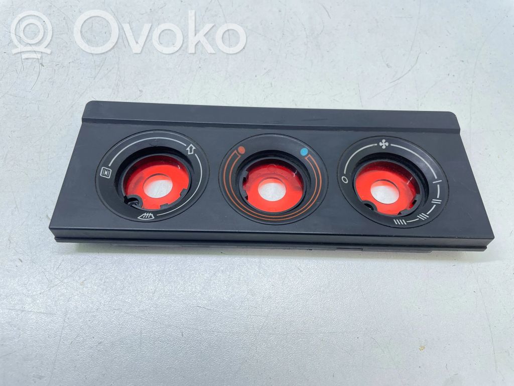 Audi 80 90 S2 B4 Climate control/heater control trim 