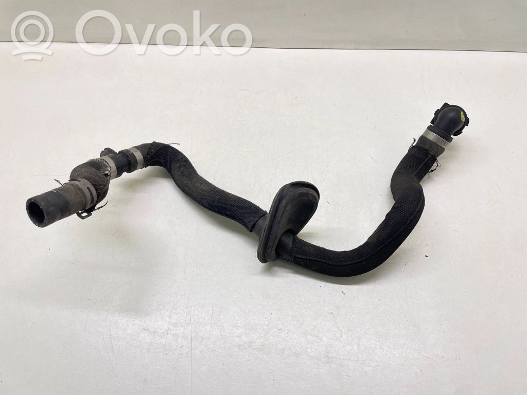 Audi A6 S6 C6 4F Engine coolant pipe/hose 