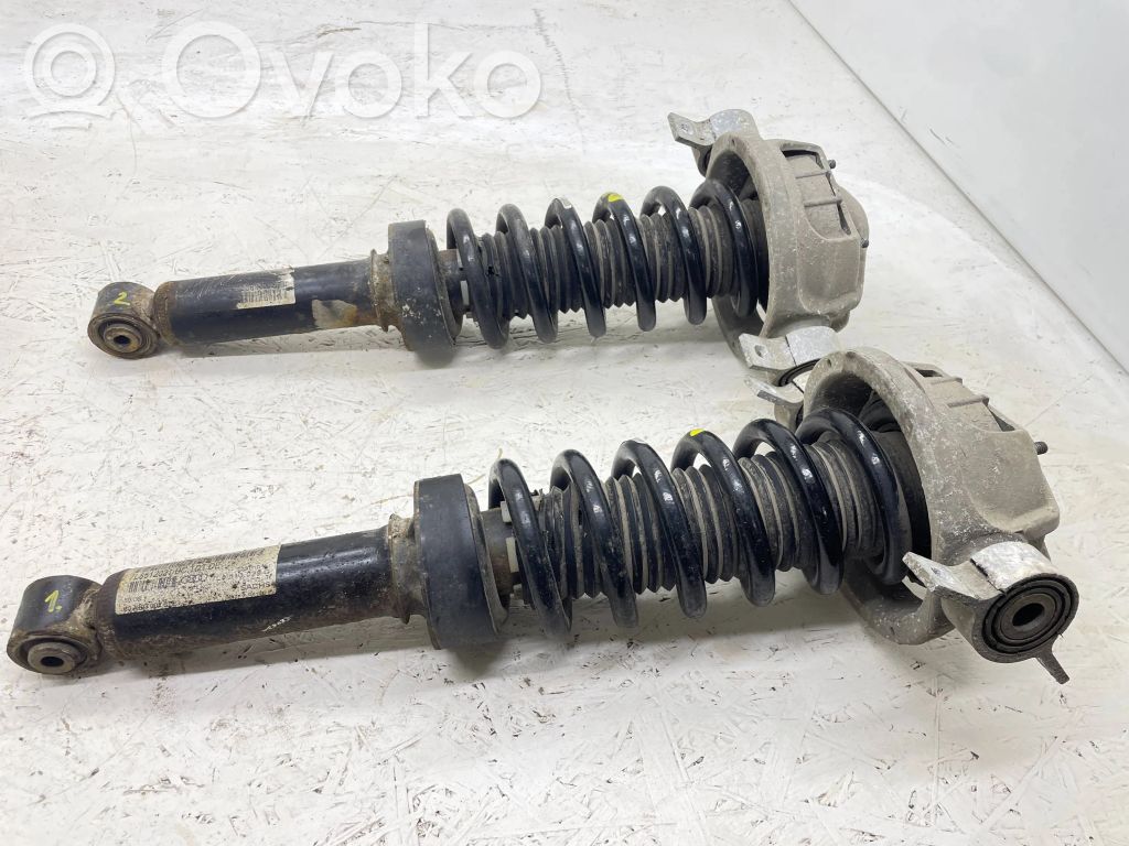 Audi Q7 4L Amortyzator osi tylnej ze sprężyną 