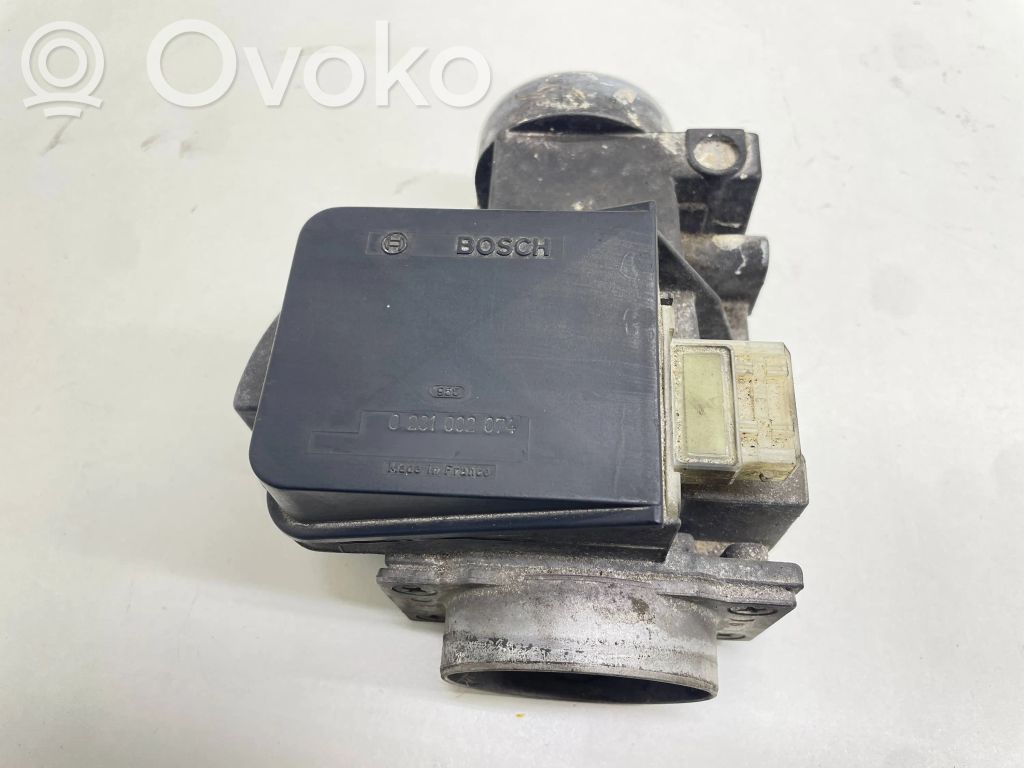 Audi A6 S6 C4 4A Mass air flow meter 