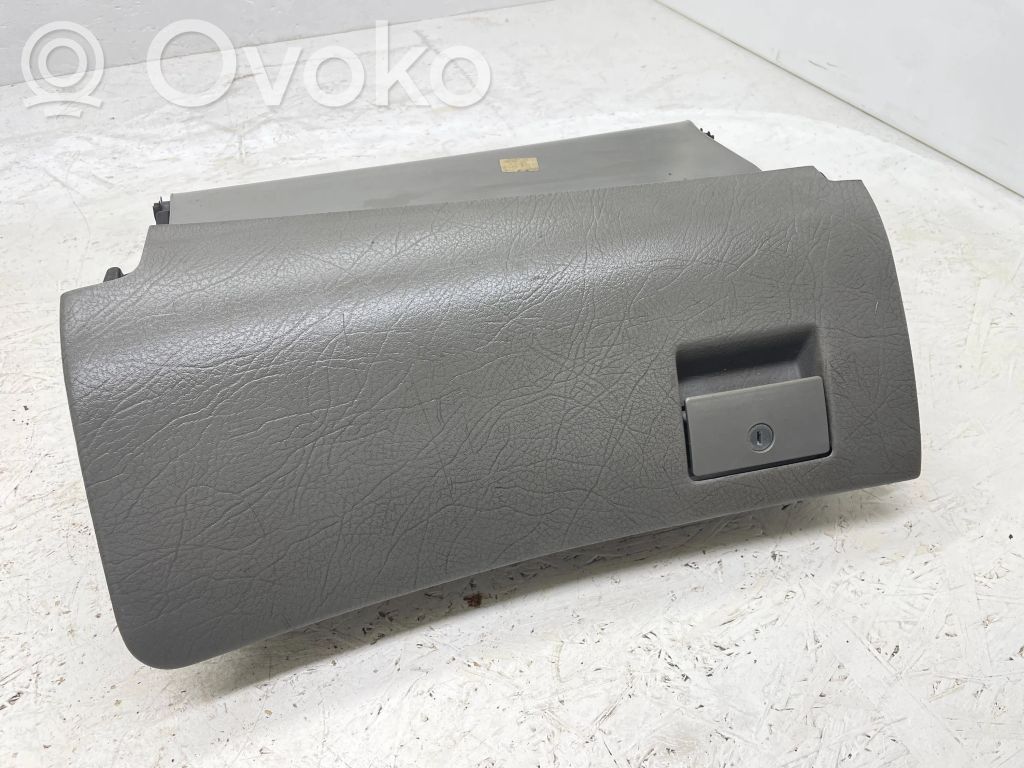 Audi A6 S6 C4 4A Guantera 