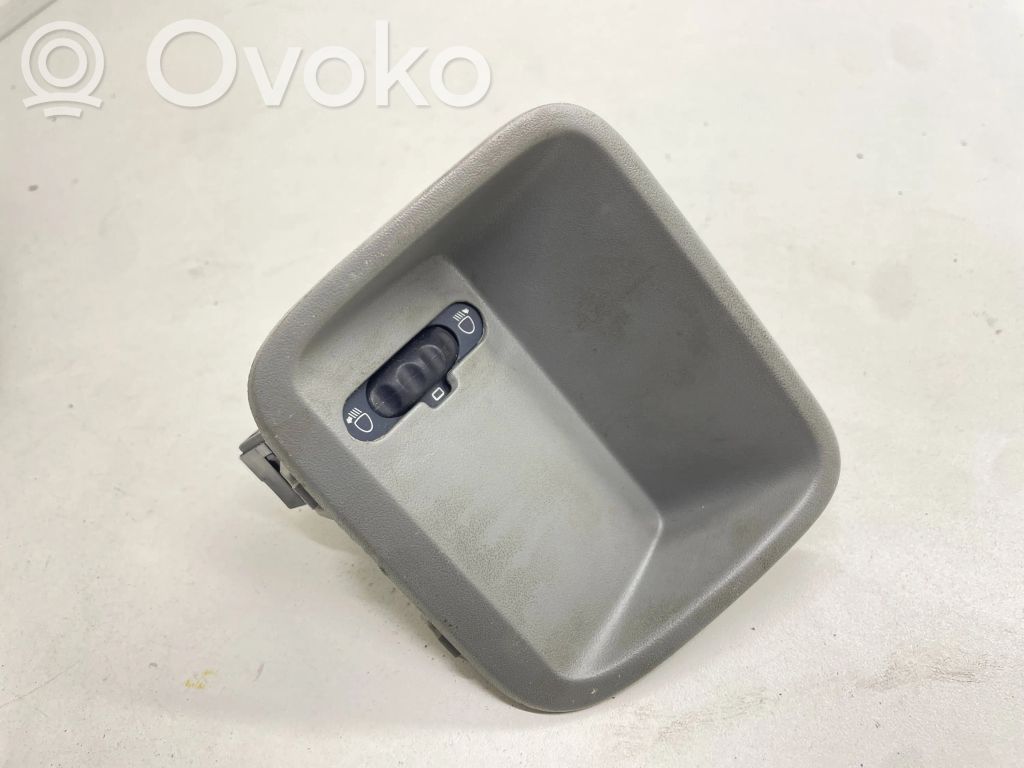Opel Vivaro Interruptor de control de altura del faro delantero 