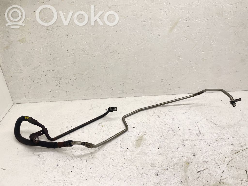 Przewód / Wąż chłodnicy oleju skrzyni biegów   8K0317818