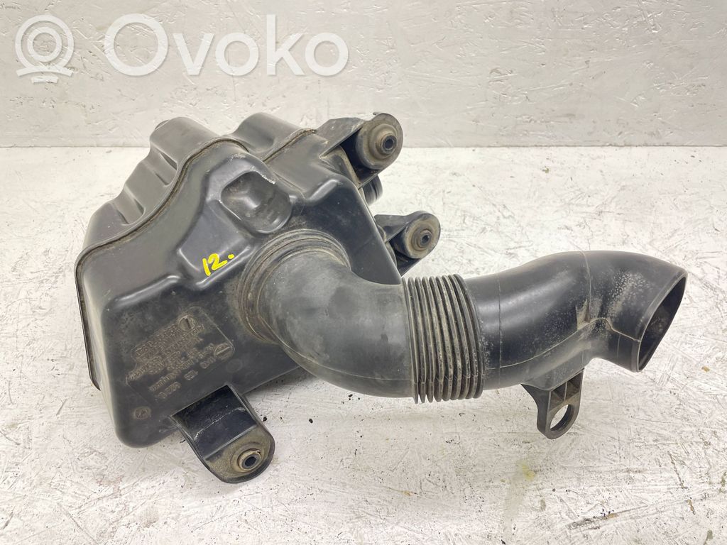 Volkswagen PASSAT B6 Obudowa filtra powietrza 