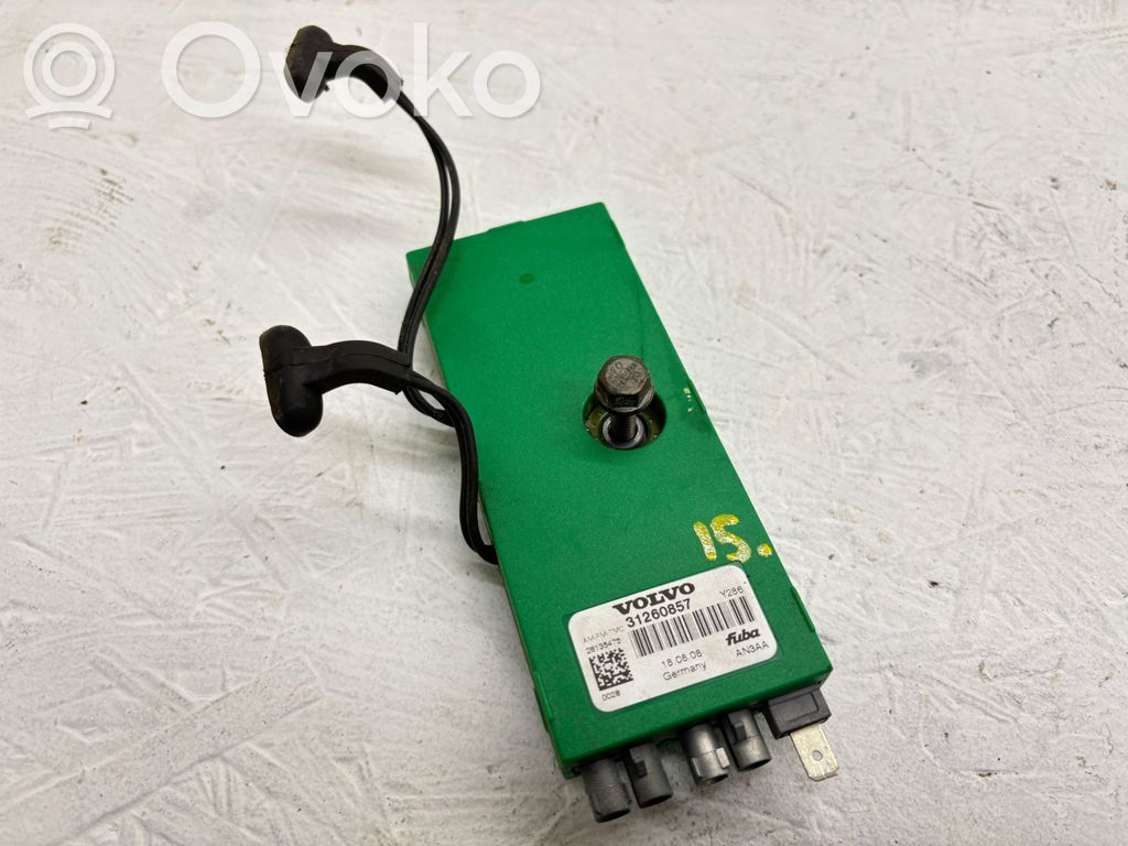 Volvo S80 Antenos stiprintuvas 