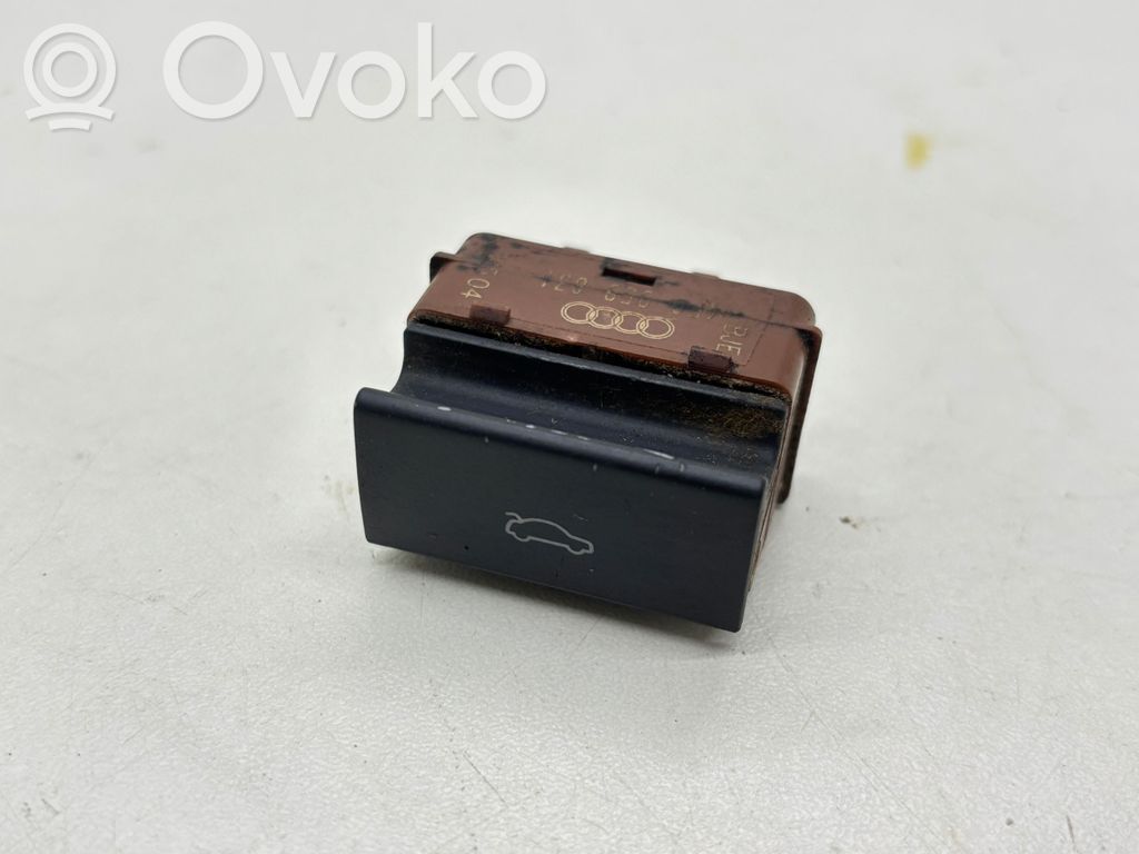 Audi A6 S6 C6 4F Tailgate opening switch 