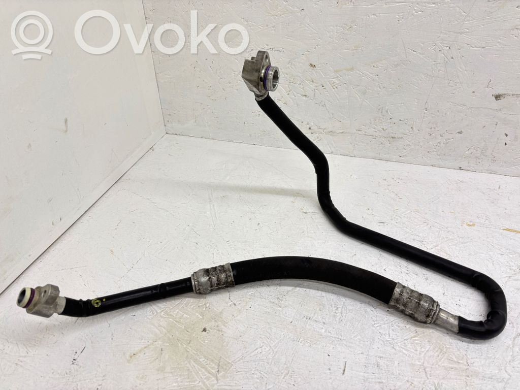 Audi A8 S8 D3 4E Ilmastointilaitteen putki (A/C) 