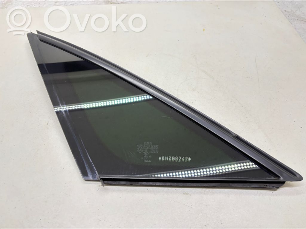Rear side window   4E0845299M