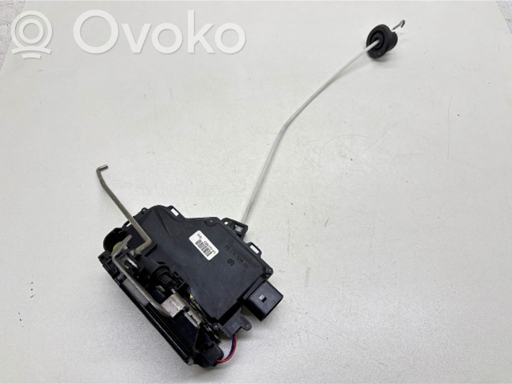 Audi A6 S6 C5 4B Etuoven lukko 
