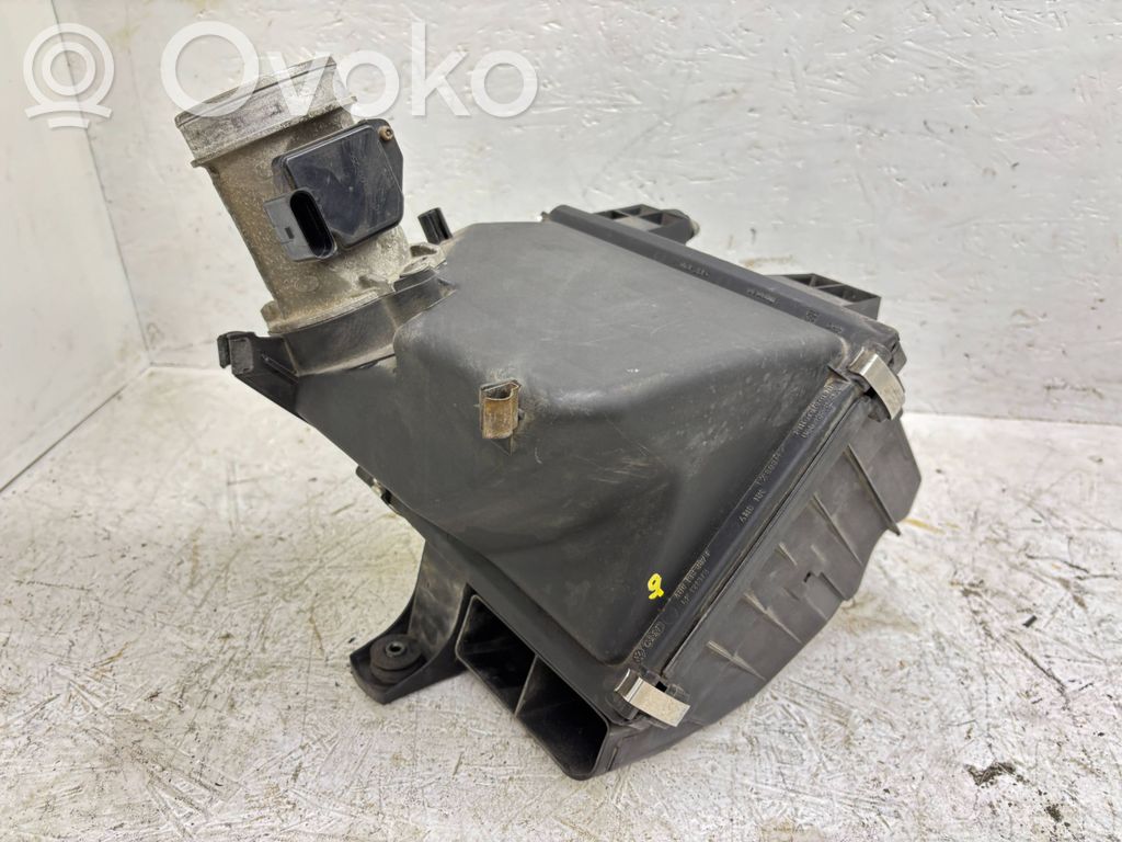 Audi A6 S6 C5 4B Air filter box 