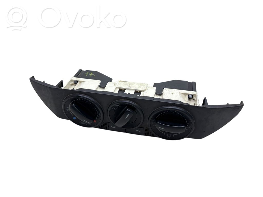 Volkswagen Polo Climate control unit 