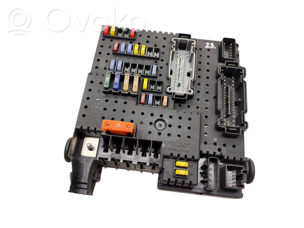 Volvo V70 Fuse module 