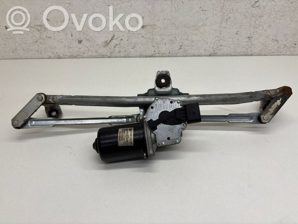 Volkswagen Bora Motor y varillaje del limpiaparabrisas delantero 