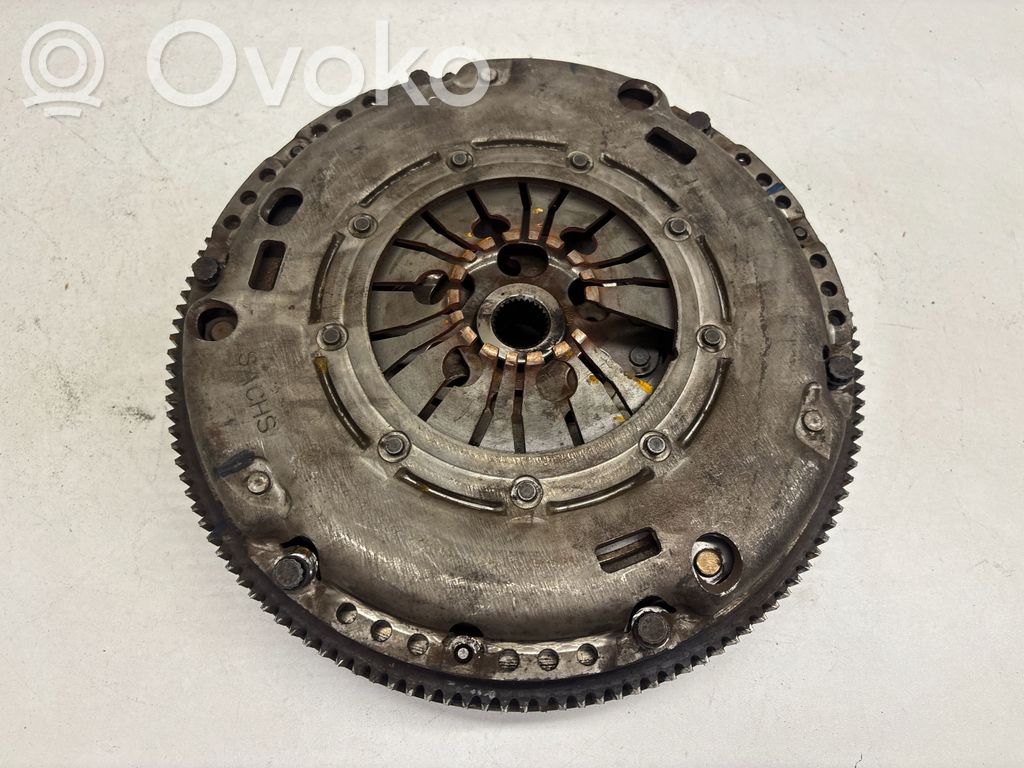Volkswagen Bora Kit d'embrayage 