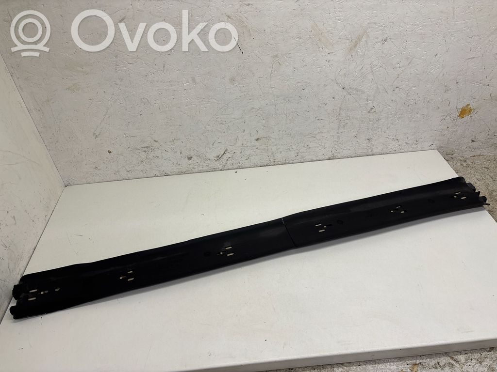 Volvo XC90 Placa protectora del centro/medio 