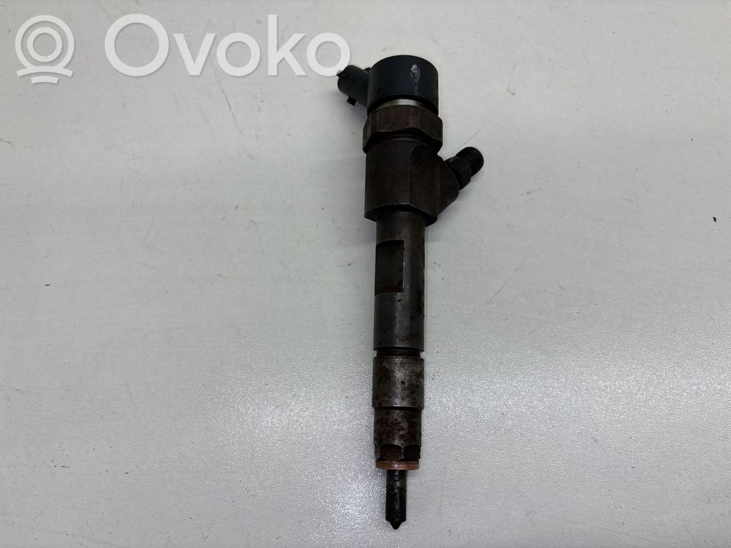 Volvo S40, V40 Fuel injector 