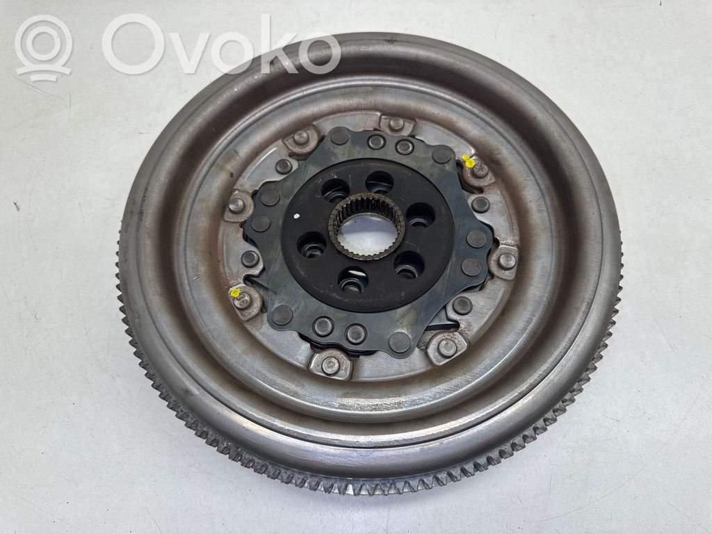 Volkswagen PASSAT B7 Volano bimassa 