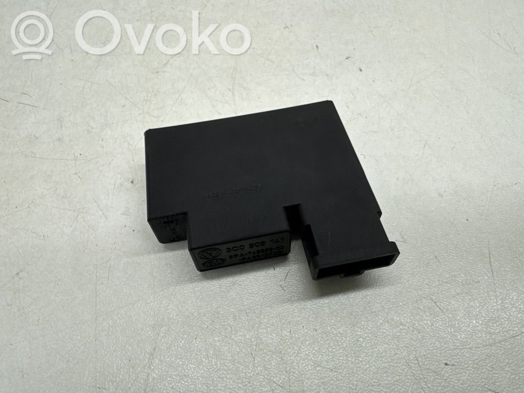 Volkswagen PASSAT B7 Sensor 